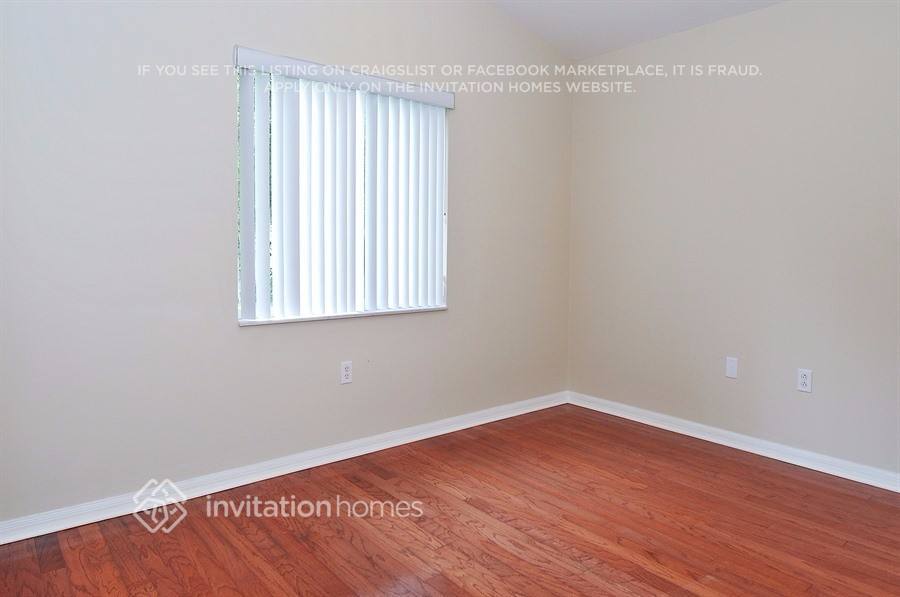 Building Photo - 5547 Foxtail Ct