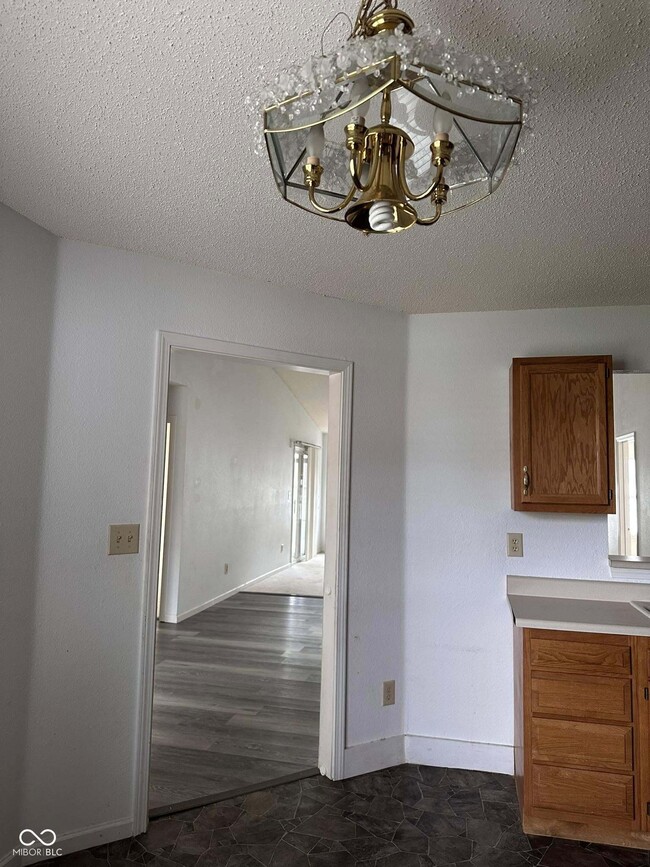 Building Photo - 1453 Quinlan Ct