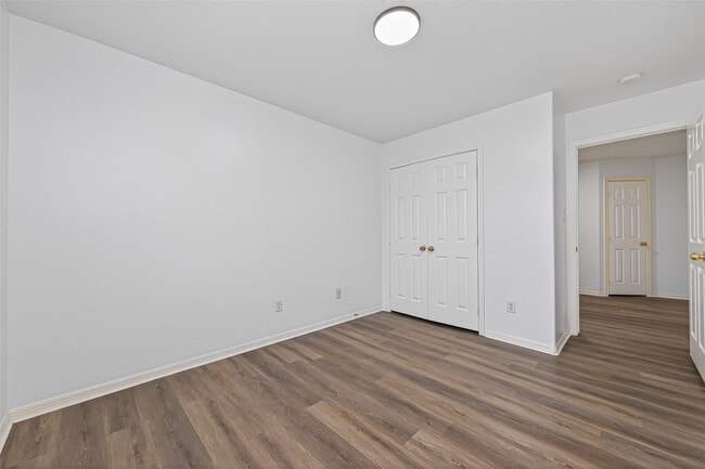 Building Photo - 10039 Morocco Rd