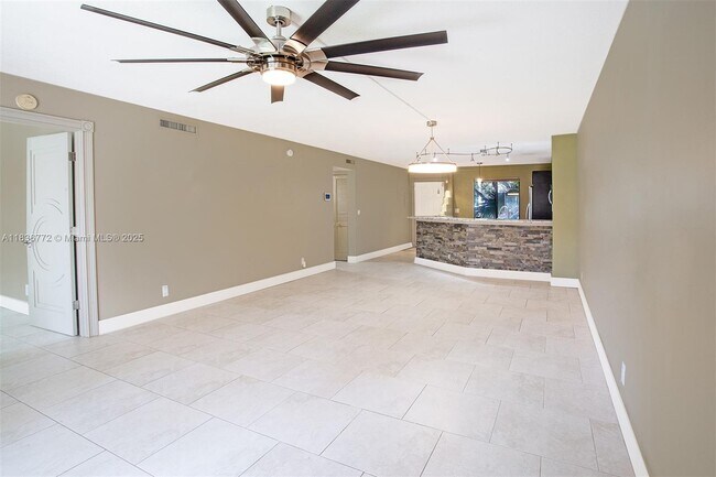 Building Photo - 2213 Cypress Island Dr