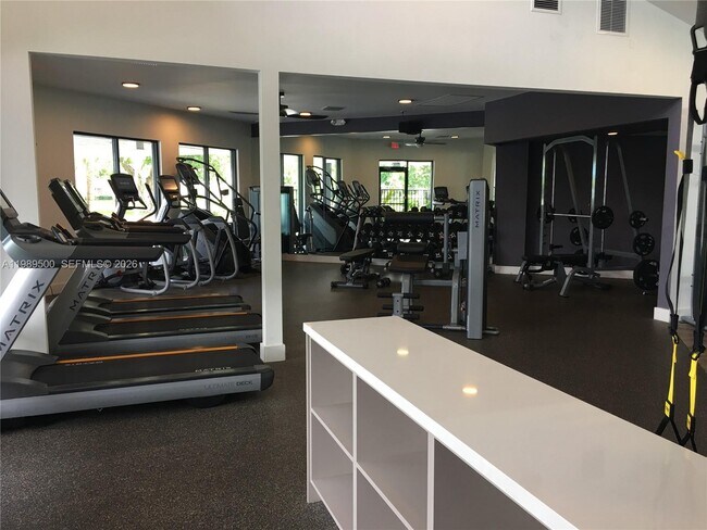 Building Photo - 10110 Boca Entrada Blvd