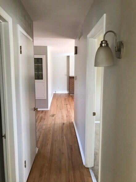 Building Photo - 7991 E Hampden Cir