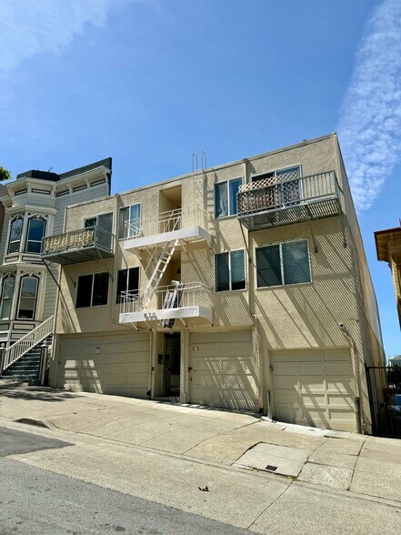 Primary Photo - 870 Grove St