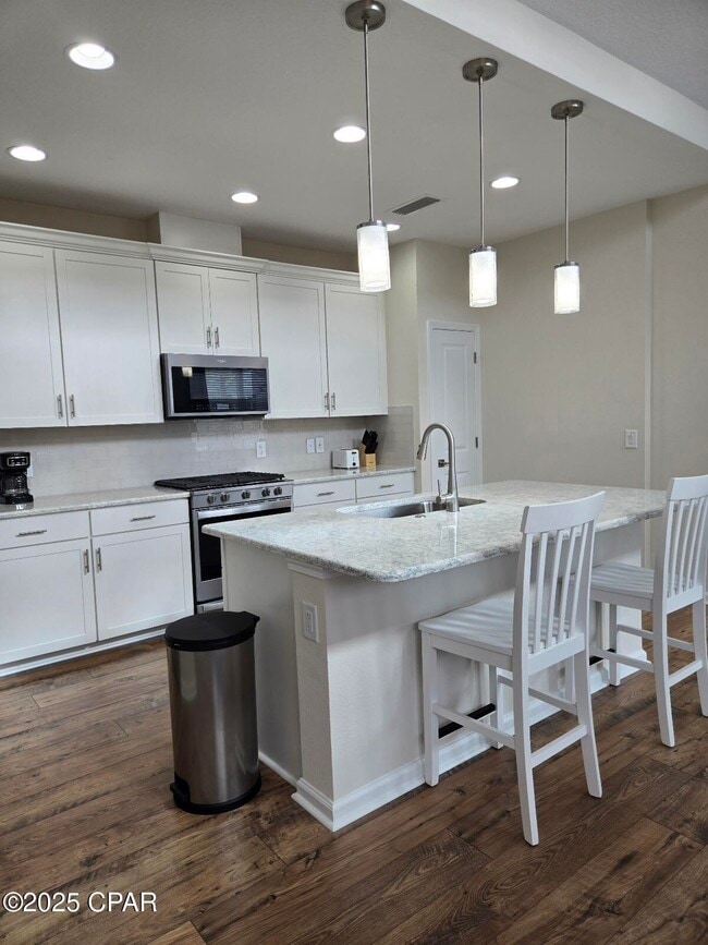 Building Photo - 8952 Coral Reef Wy