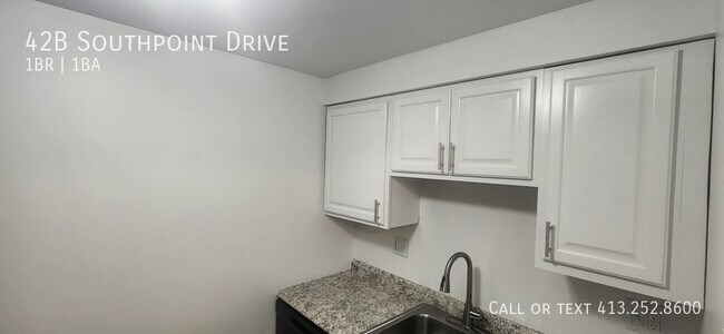 Building Photo - 42B Southpoint Drive-