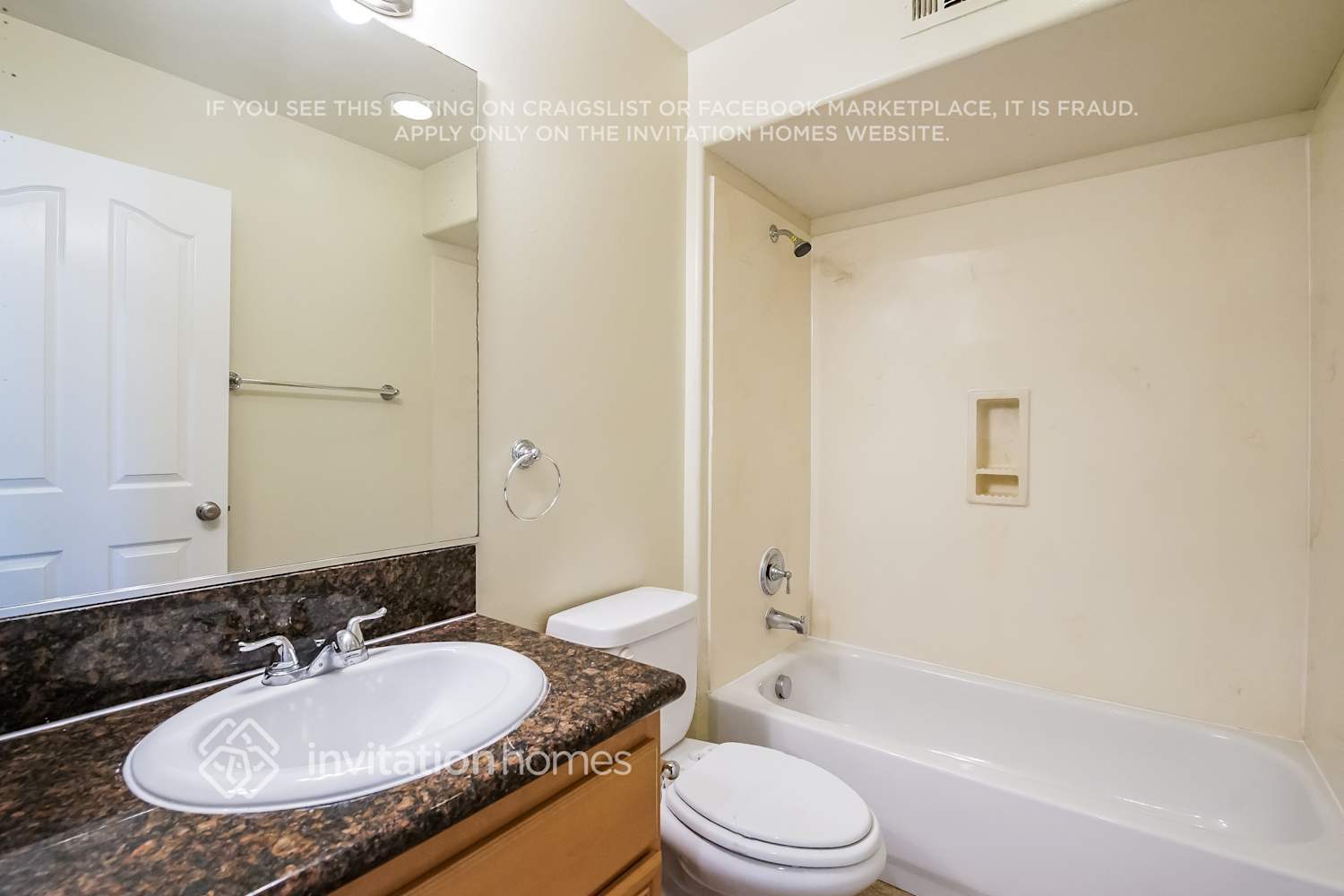 Building Photo - 3611 Scribner Ln