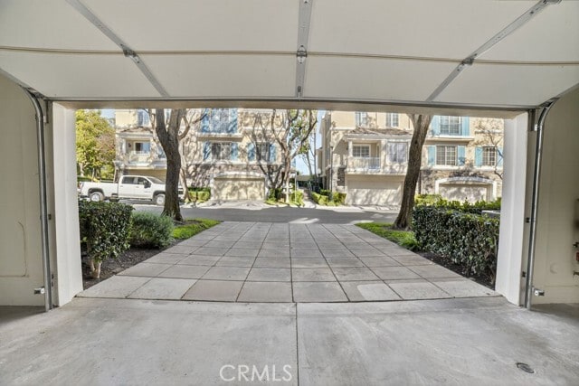 Building Photo - 3 Chandon