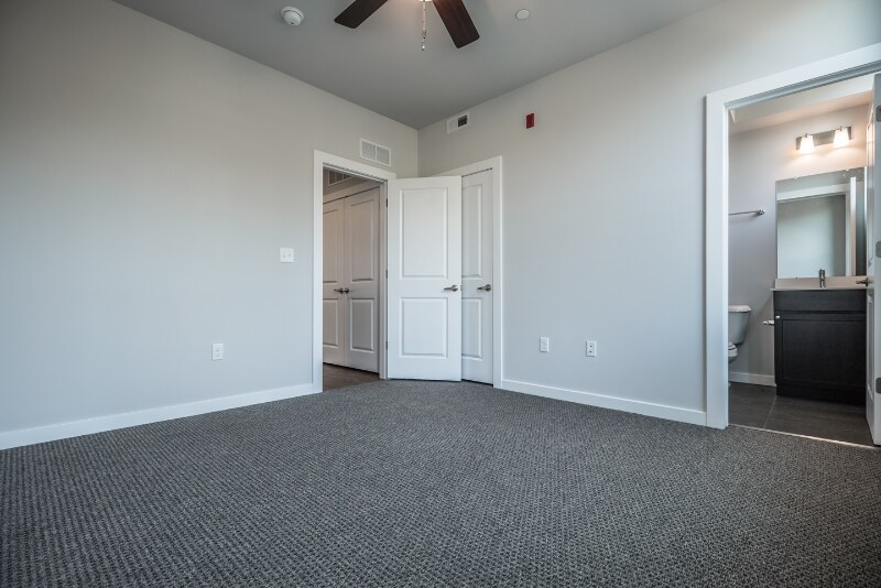 Building Photo - 3616 Spring Garden St