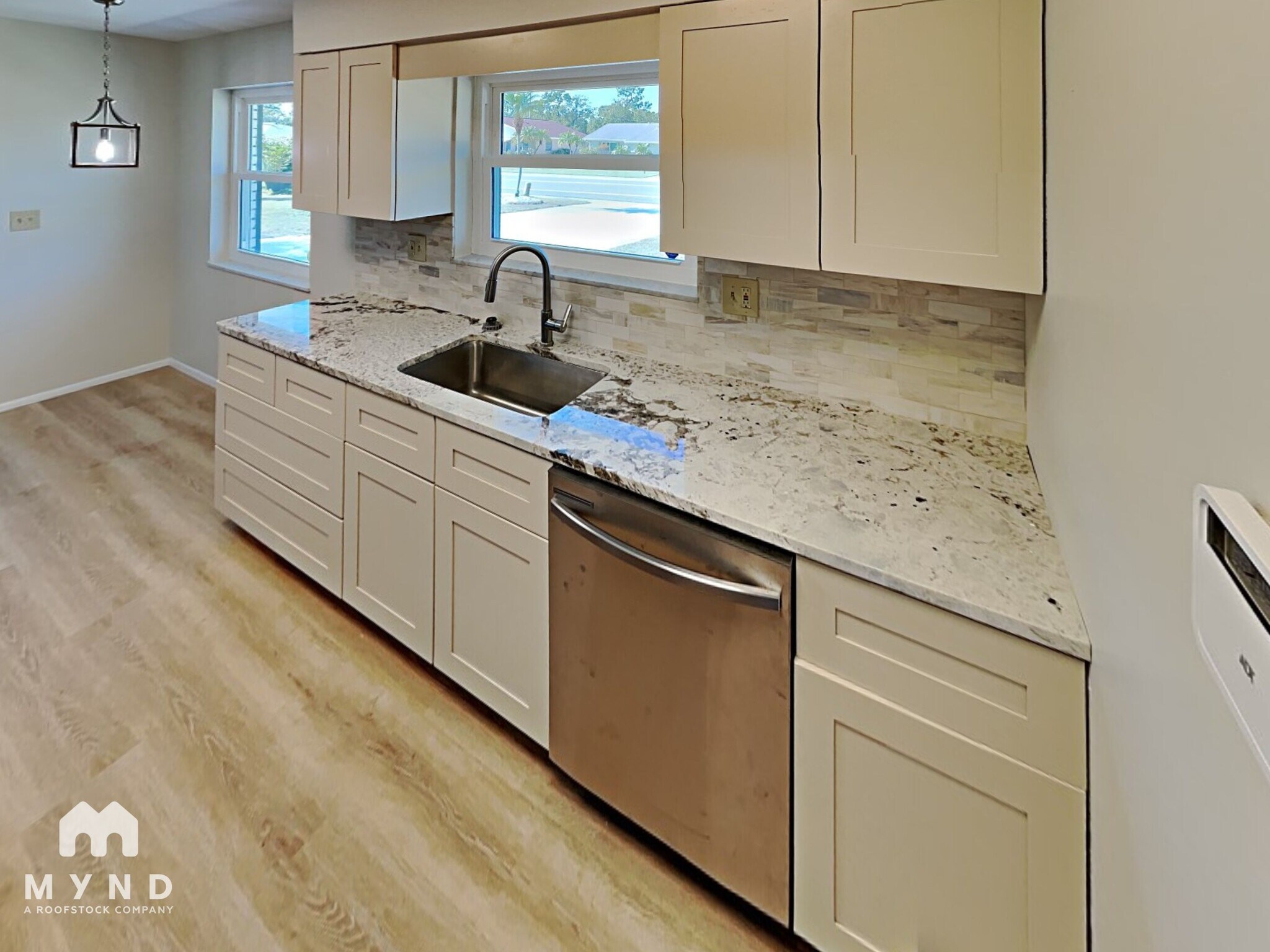 Building Photo - 1511 W Del Webb Blvd