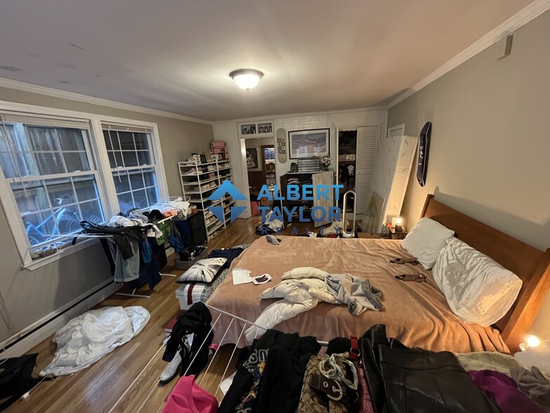 Building Photo - 26 Fayette St