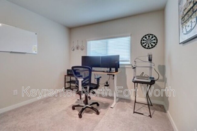 Building Photo - 216 Territory Trl