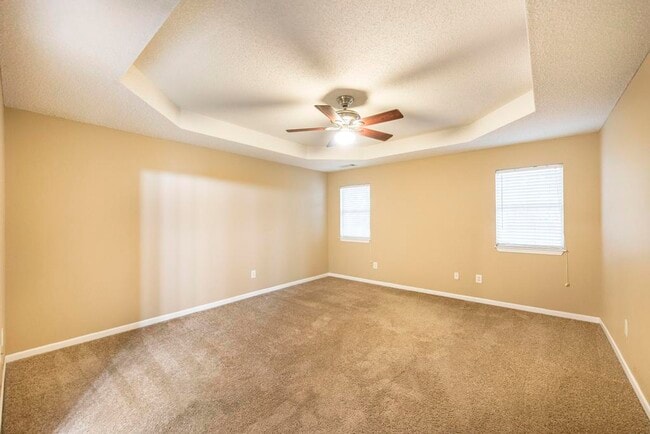 Building Photo - 205 Carver Ct