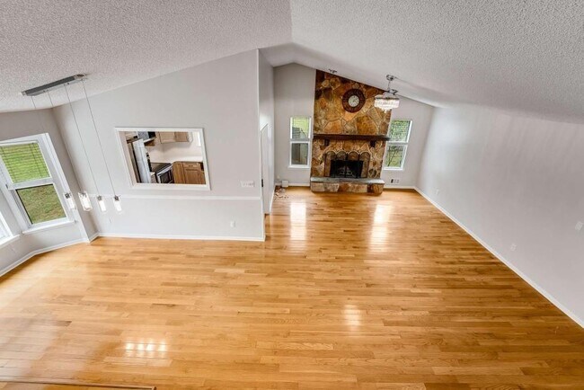 Building Photo - 9745 Loblolly Ln