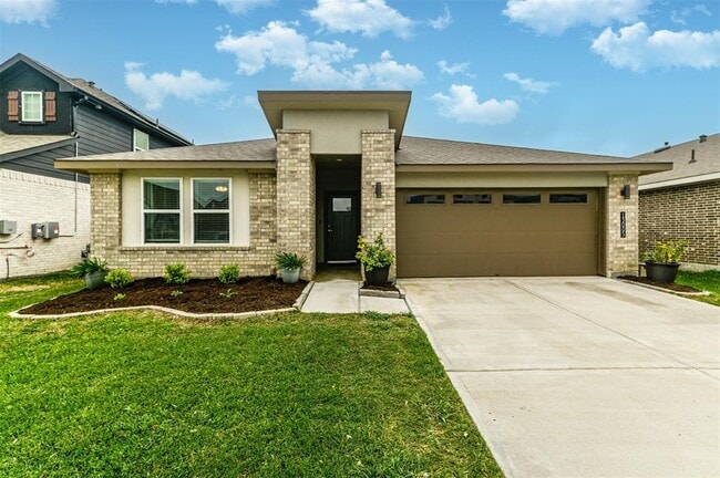 Primary Photo - 13005 Oleander Bay Ln