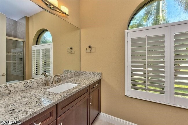 Building Photo - 1614 Serrano Cir