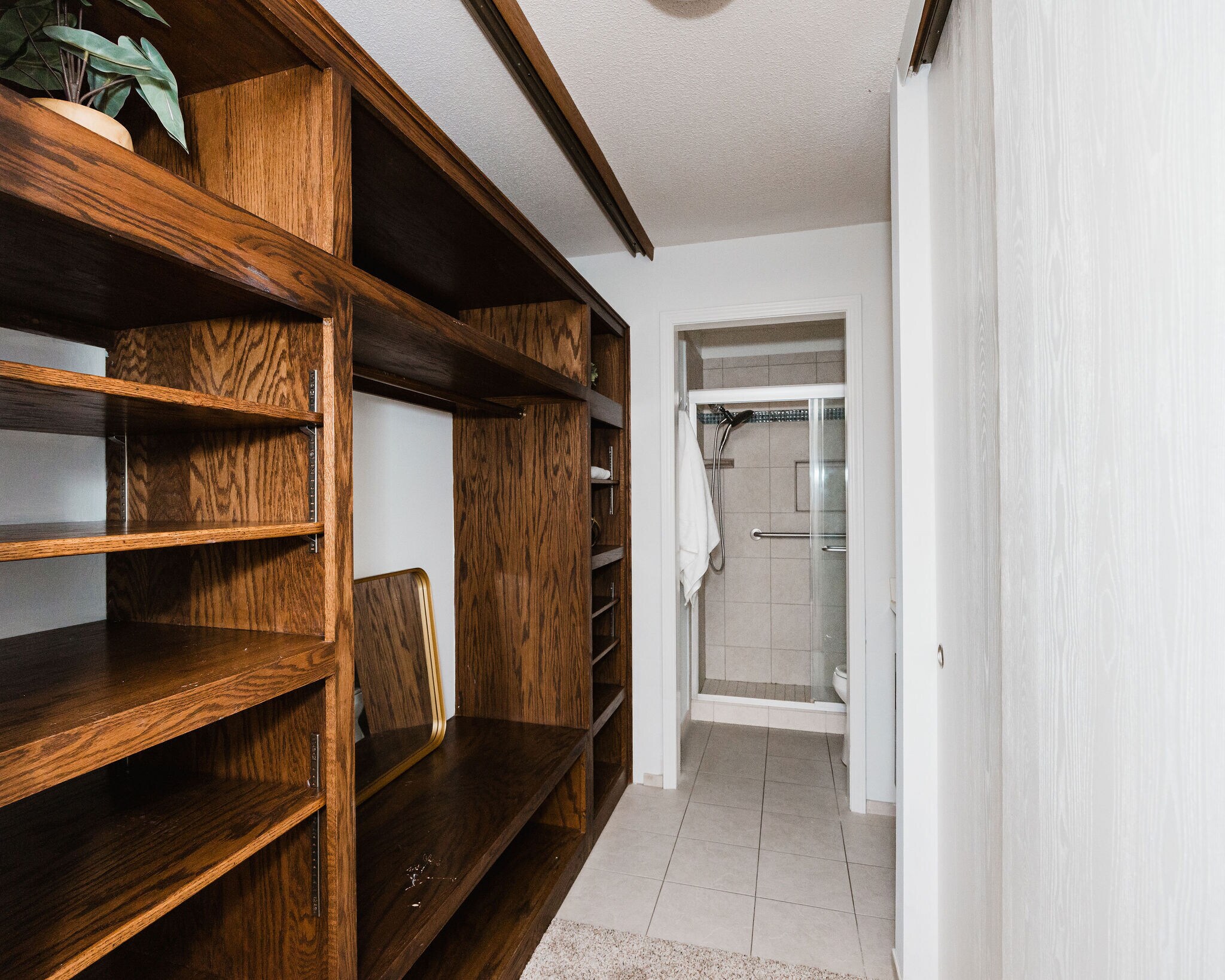 Building Photo - 35 Nathan Ln N