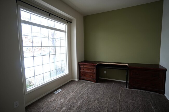 Building Photo - 4764 N Eugene St