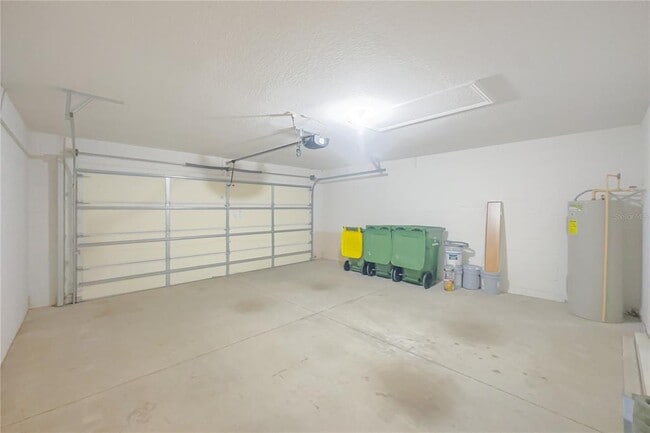 Building Photo - 2763 Athens Dr