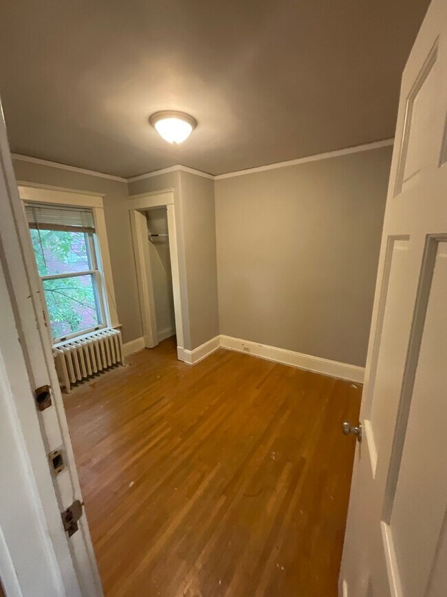 Building Photo - 601 Woodland Ave