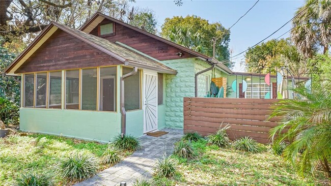 Building Photo - 2506 Formosa Ave