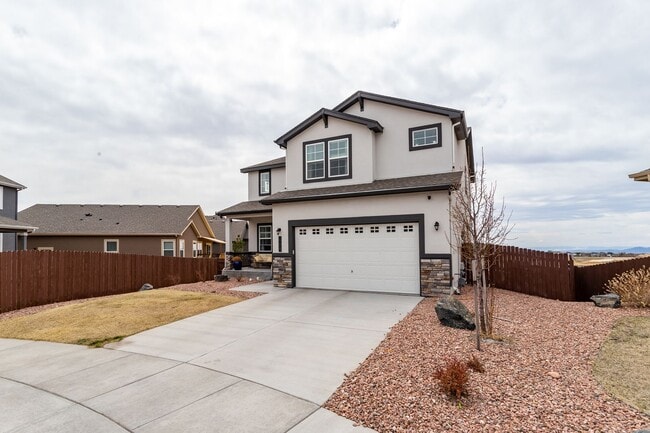 Building Photo - Exquisite 2-Story Home: Luxury Living in Tranquil Cul-de-Sac Setting!!