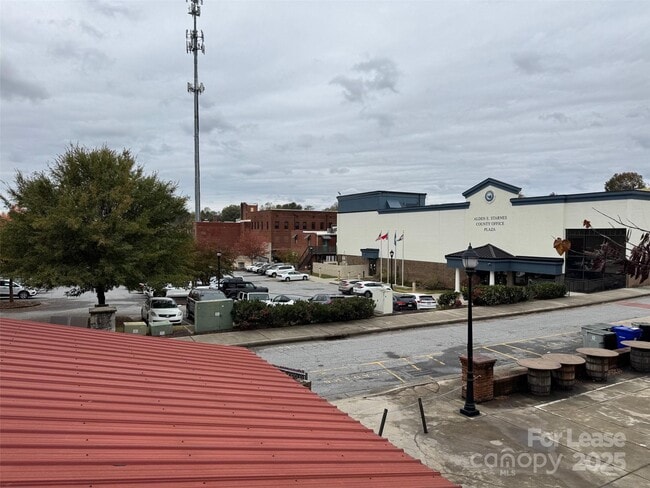 Building Photo - 110 Church St NW