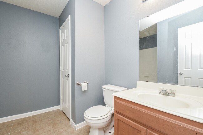 Building Photo - 29323 Hickory Terrace Dr