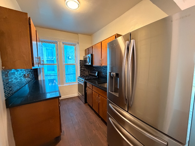 Building Photo - 3361 Fenton Ave