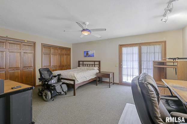Building Photo - 2605 Montega Dr