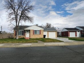 Building Photo - Beautiful 2 Bd 2 Bath Home in Murray
