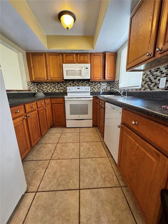 Building Photo - 144 Jalapa Dr