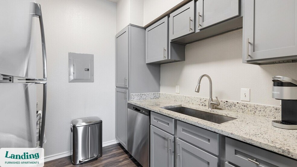 Building Photo - 3379 Timber View Dr