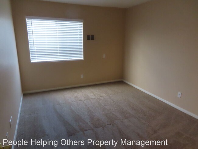 Building Photo - 2 br, 2 bath House - 2941 C Street #467