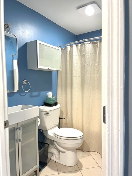 Building Photo - 5455 N Main St