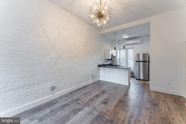 Building Photo - 2208 Taggert St