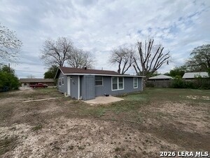 Building Photo - 1142 W Villaret Blvd