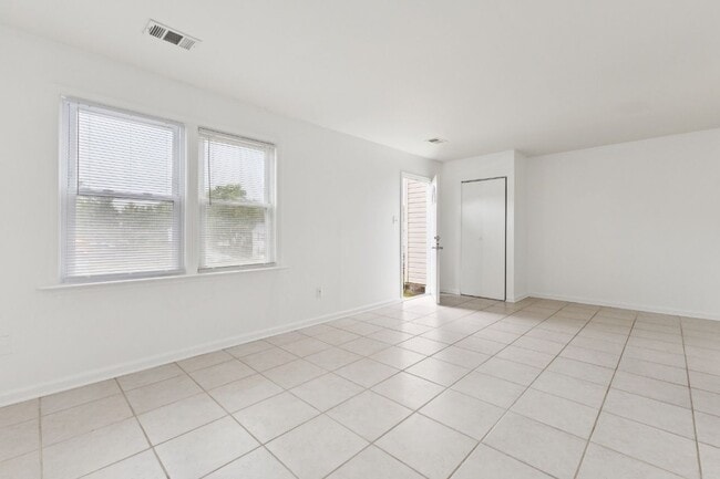 Building Photo - 9520 Mooregate Ct