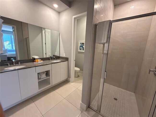 Building Photo - 7740 Sandy Ridge Dr