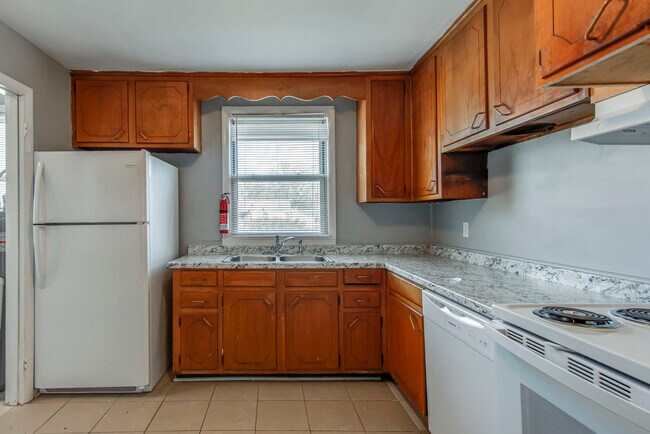 Building Photo - 3259 Panorama Dr