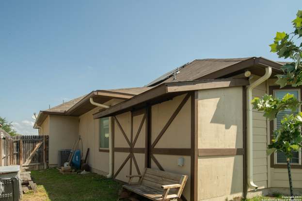 Building Photo - 5633 Briar Fld