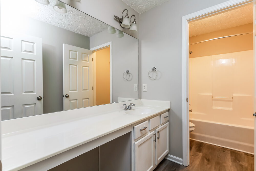 Building Photo - 1304 Ivey Pointe Dr SE