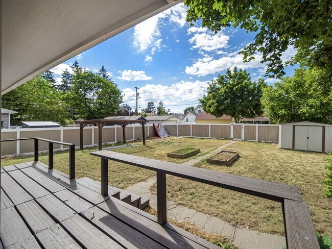 Building Photo - Updated Spokane Rental Home with 4 Bedrooms & Private Yard