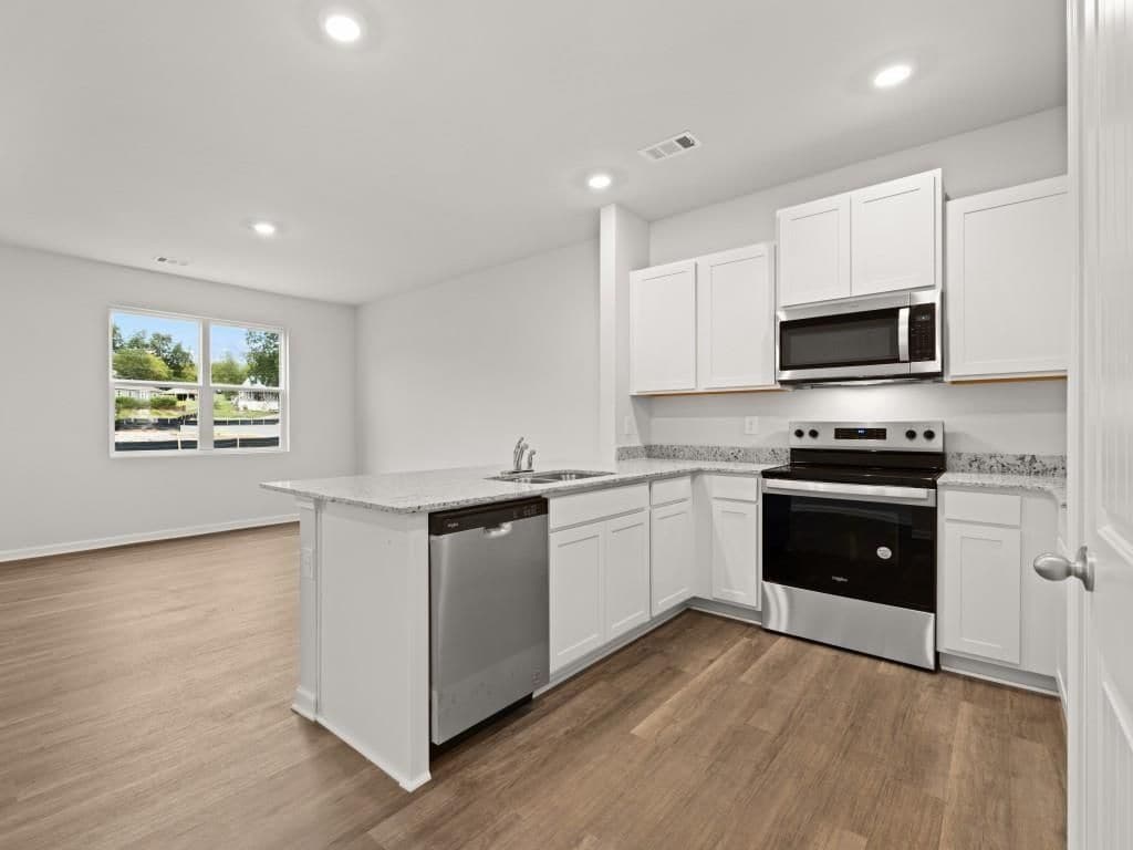Building Photo - 5976 Skylar Dr