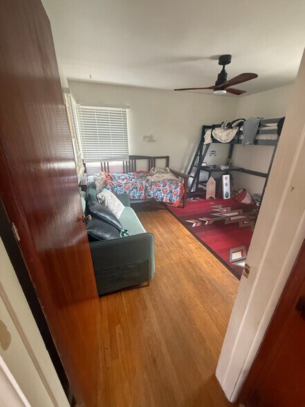 Building Photo - 1210 Woodland Ave