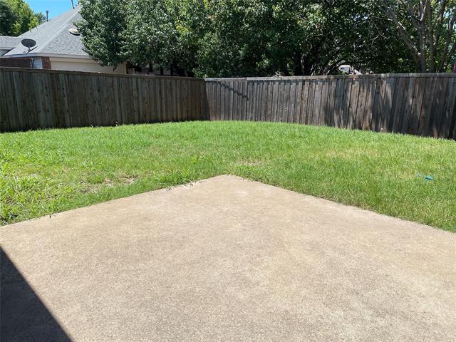 Building Photo - 9517 Thorncliff Dr