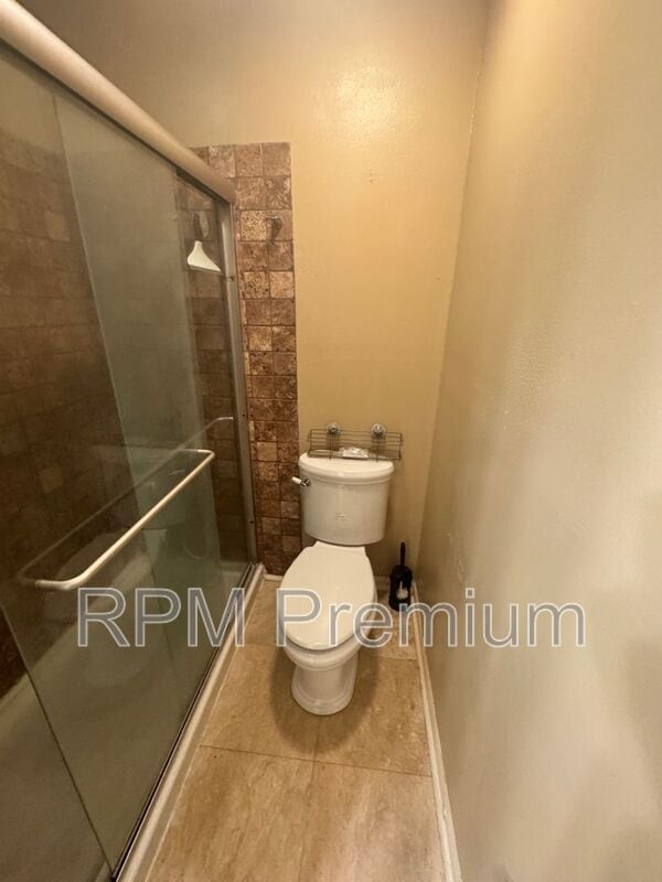 Building Photo - 2175 Deerwood Dr