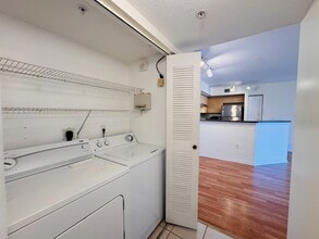 Building Photo - 4171 San Marino Blvd