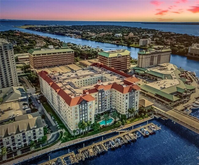 Building Photo - 700 S Harbour Island Blvd