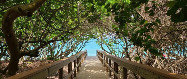 Building Photo - 353 S US Hwy 1