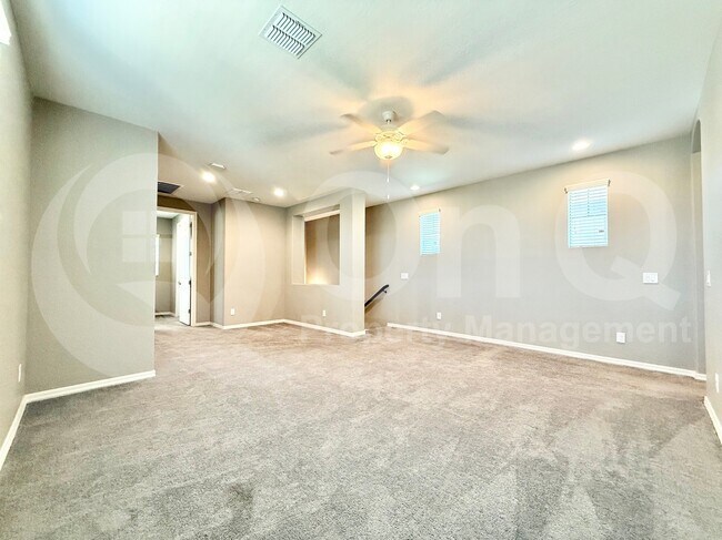 Building Photo - 3959 E Perkinsville St